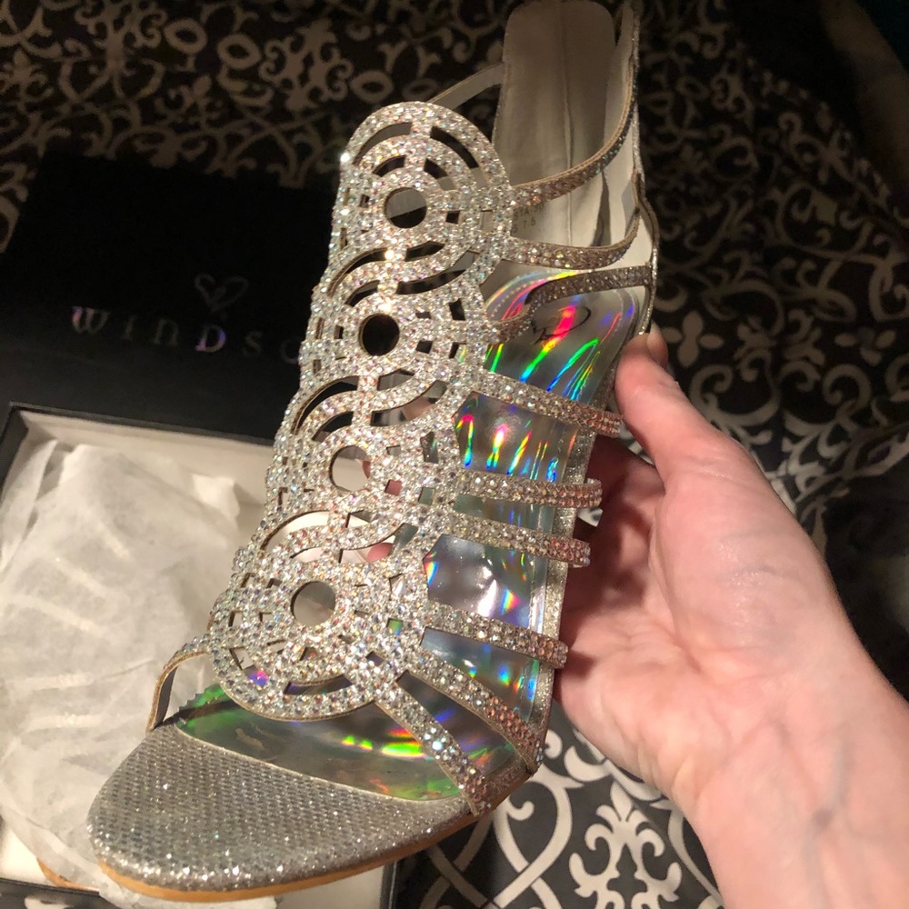 Windsor Heels